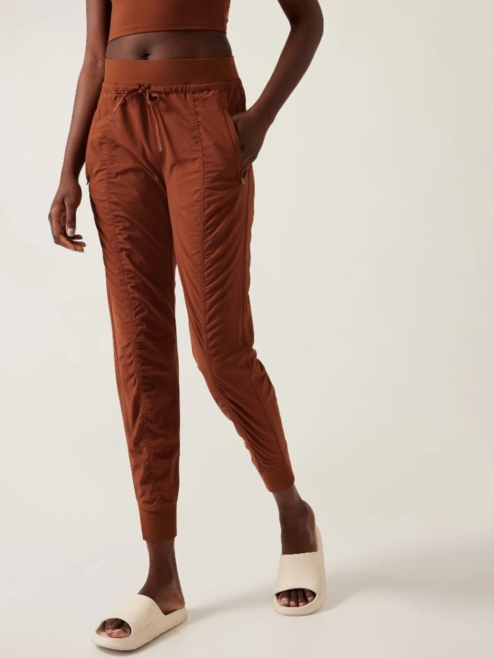 ATHLETA Altitude II Ancient Mahogany Brown Mid Rise Jogger Pants, Size 8 - Picture 2 of 13